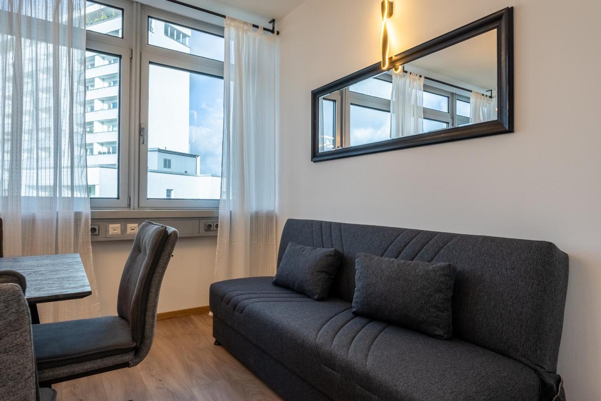 Big 7Rms City Central Loft, 1Alocation, Berlin